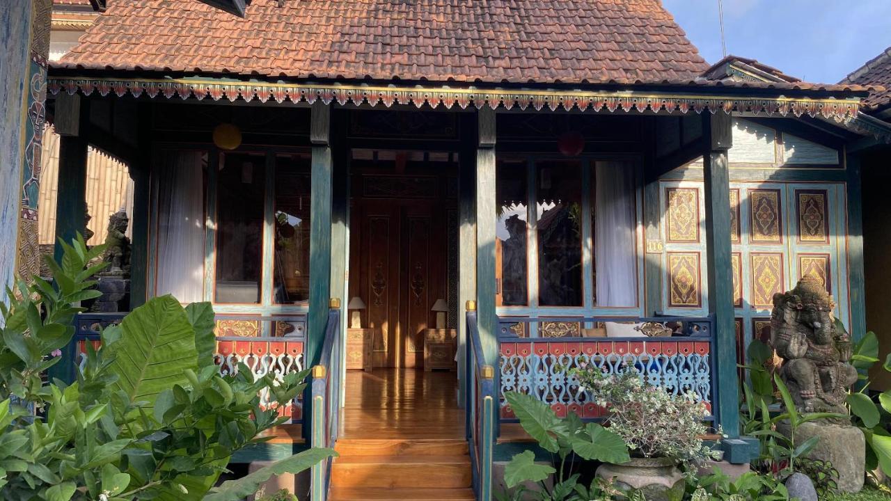 Villa Telaga Wana Sukawati Exterior foto